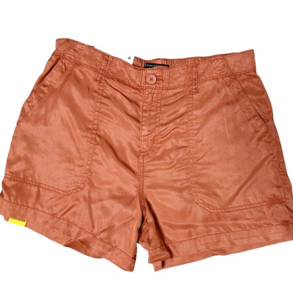 New with Tag Women’s Social Standard by Sanctuary Fortune Tencel Summer Shorts - Picture 2 of 16
